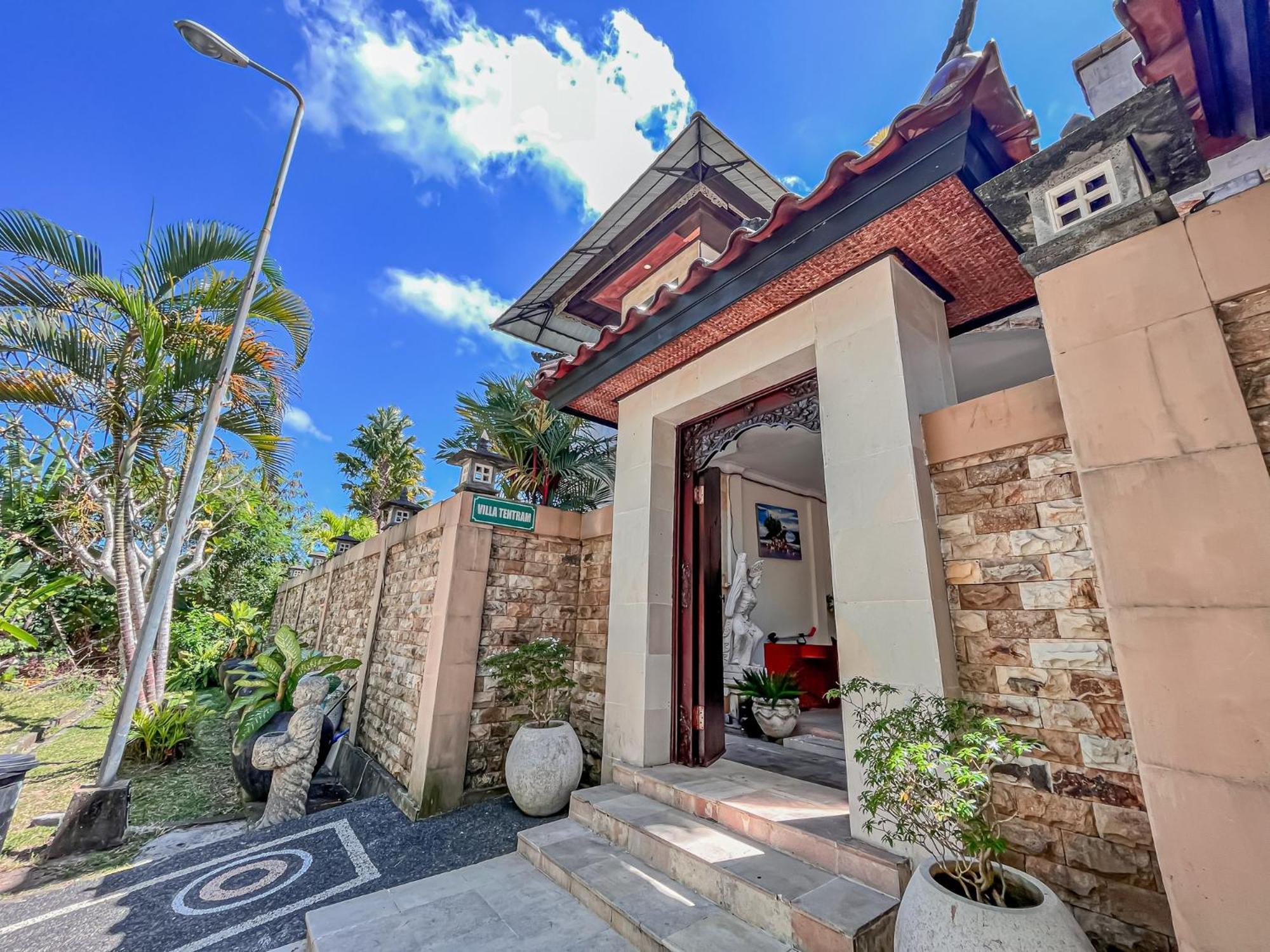Villa Tentram Jimbaran By Bali Cabin Exterior photo