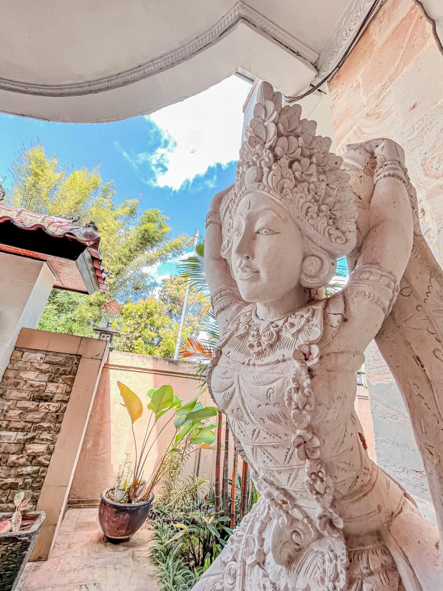 Villa Tentram Jimbaran By Bali Cabin Exterior photo